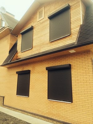 купить защитные роллеты в Киеве недорого